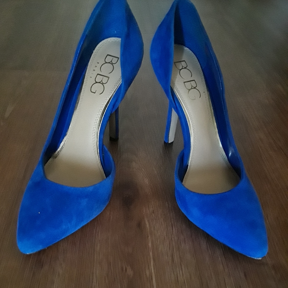 BCBG Royal Blue Suede Shoes sz9♥️♥️